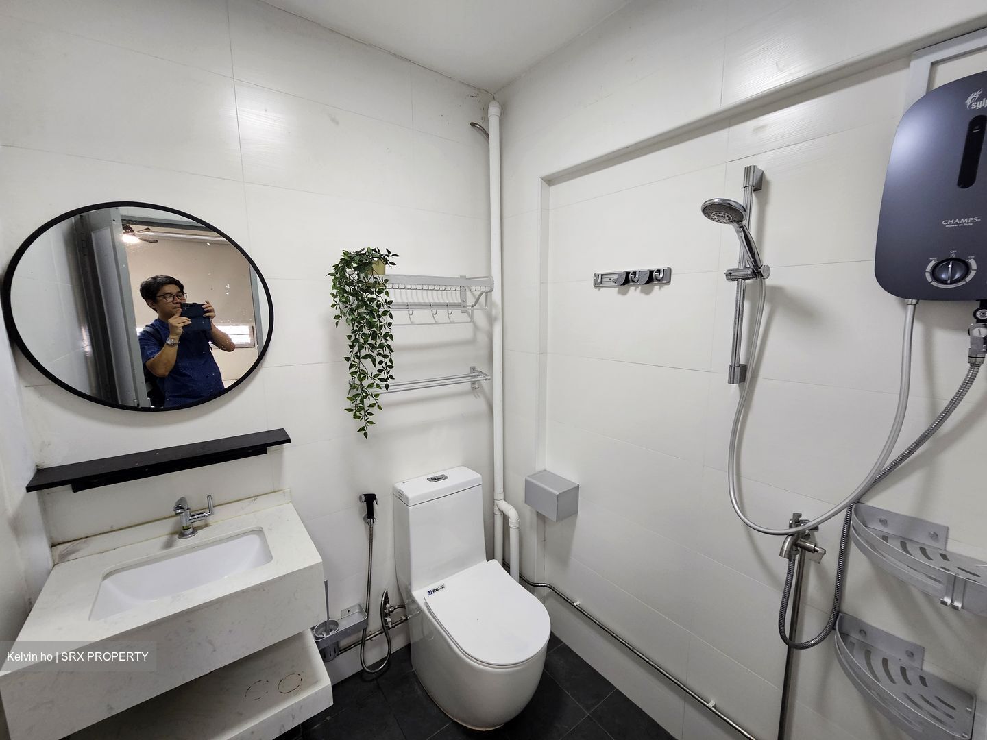 Hougang Avenue 8 (Hougang),  #554637211